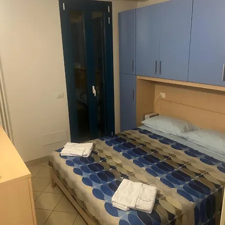 Апартаменты Midnight Sun Pomposa Lido *